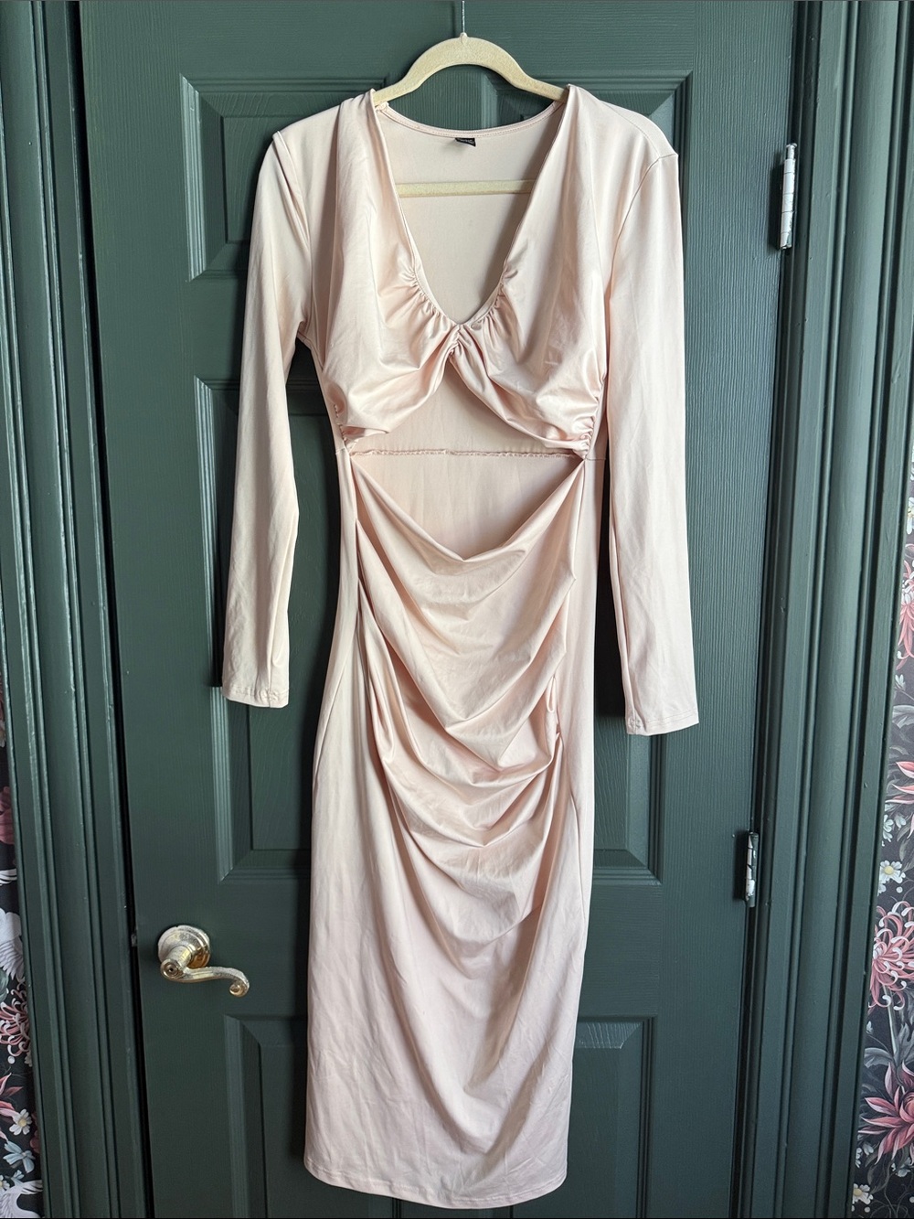 SHEIN Blush Pink Long Sleeve Cutout Ruched Midi Dress